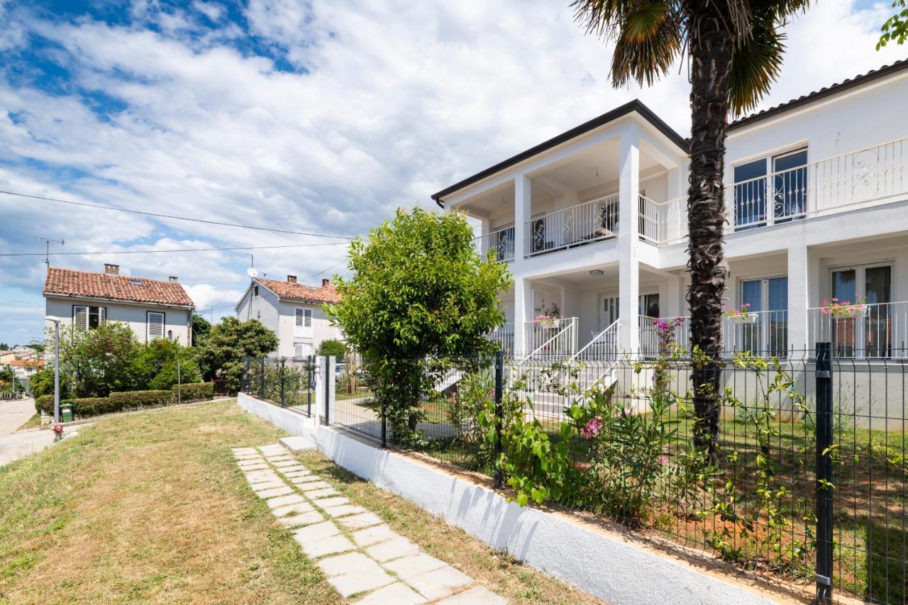 Pribetic Apartments Poreč Eksteriør bilde